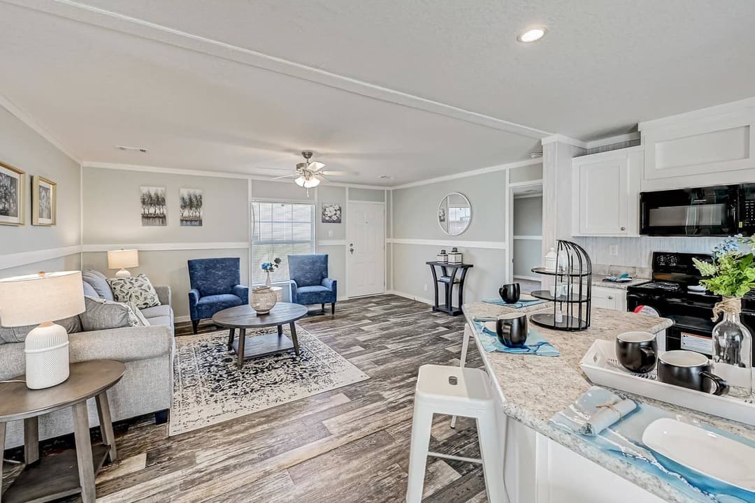 Grand slam 2848302 interior home features