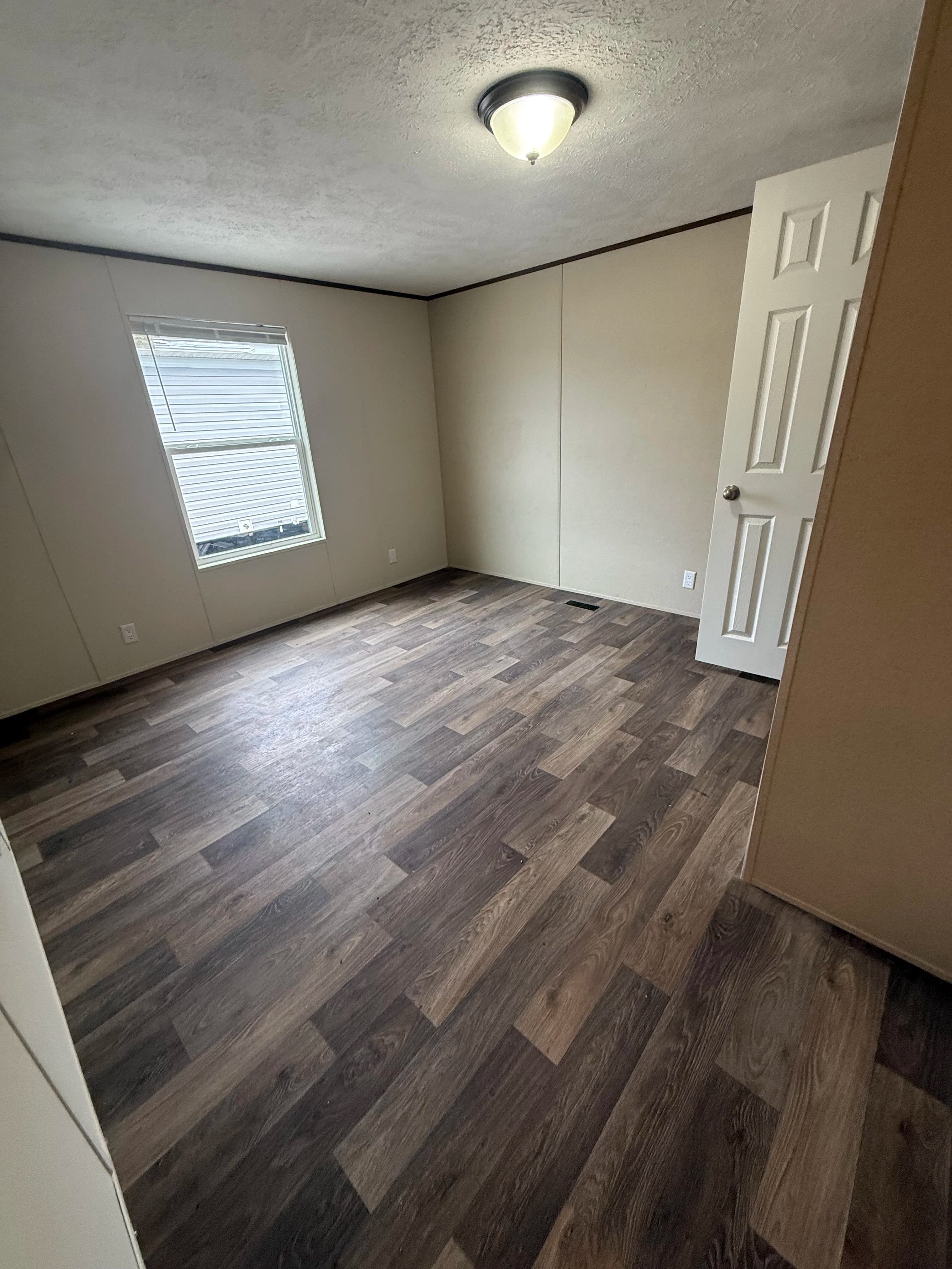 Triumph (repo)  home features