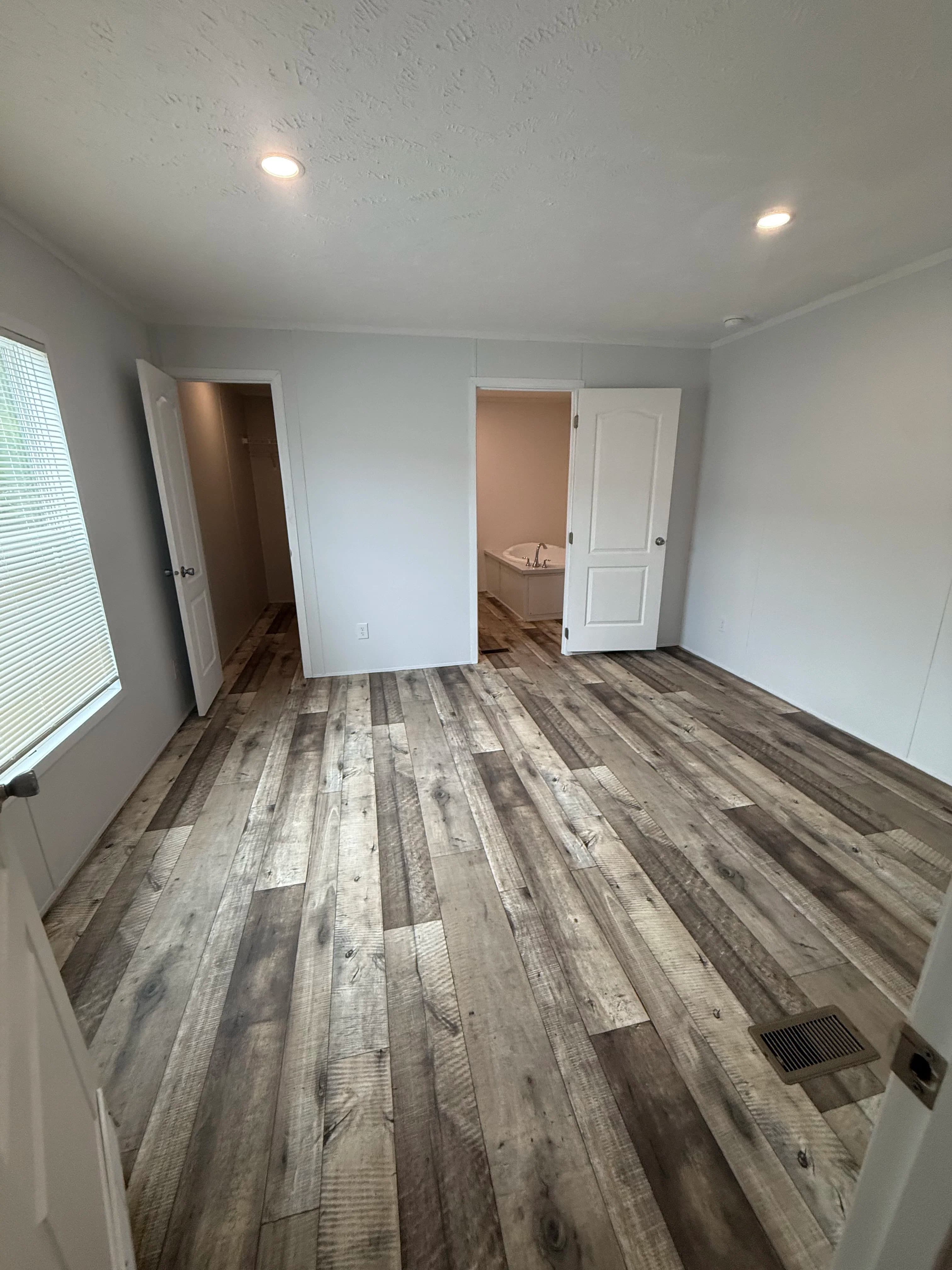 Hamilton (repo)  home features