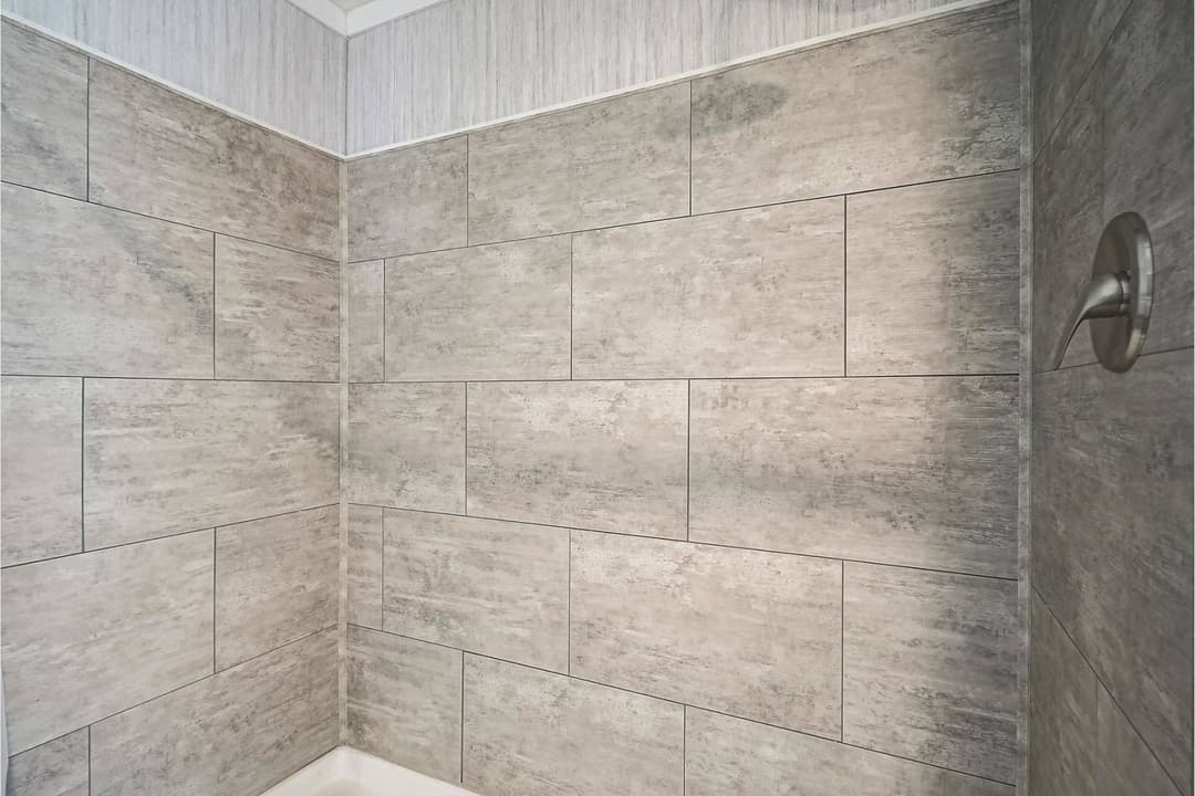 Grand slam 2848302 bathroom home features