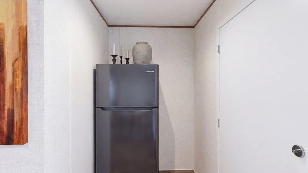 Tulip kitchen home features