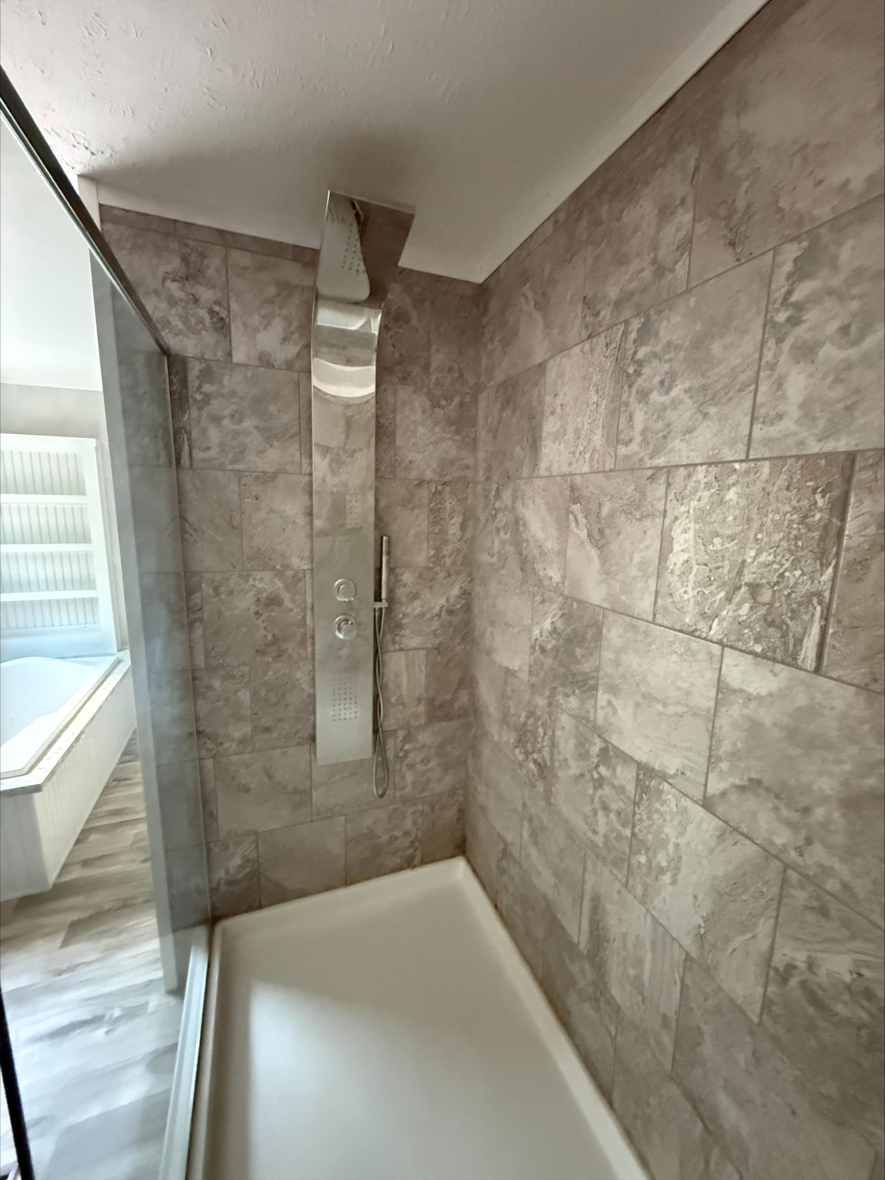  hamilton burlington  home features