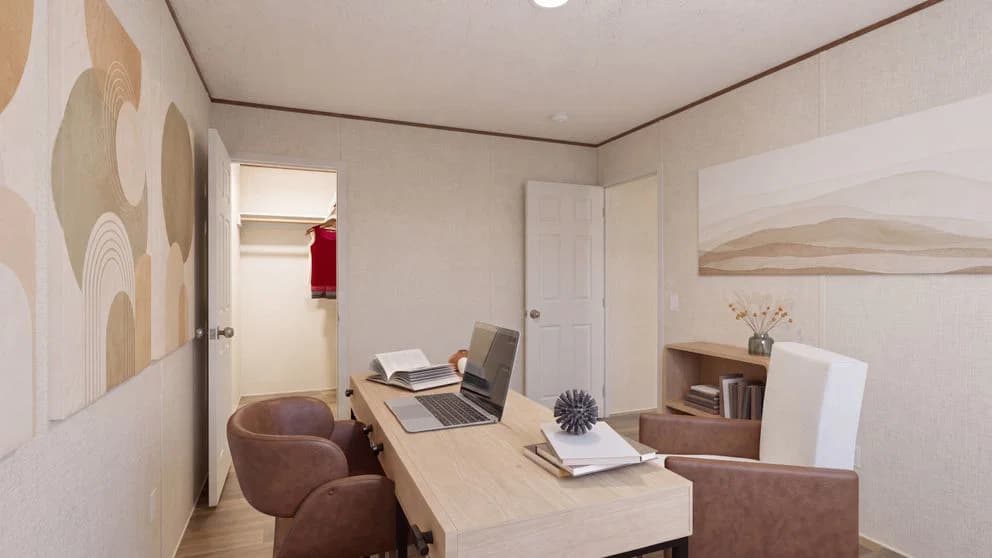Spruce interior home features