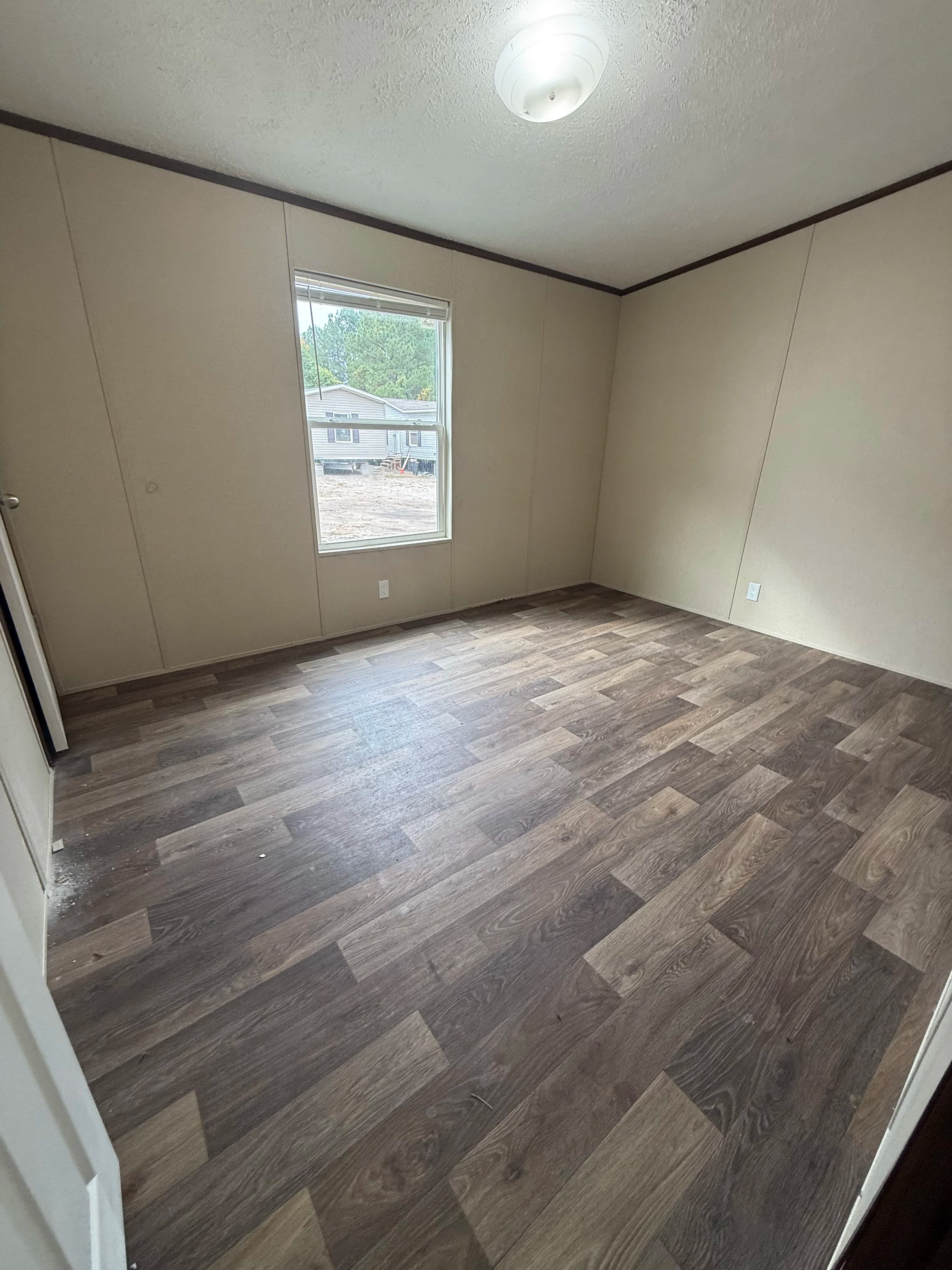 Triumph (repo)  home features