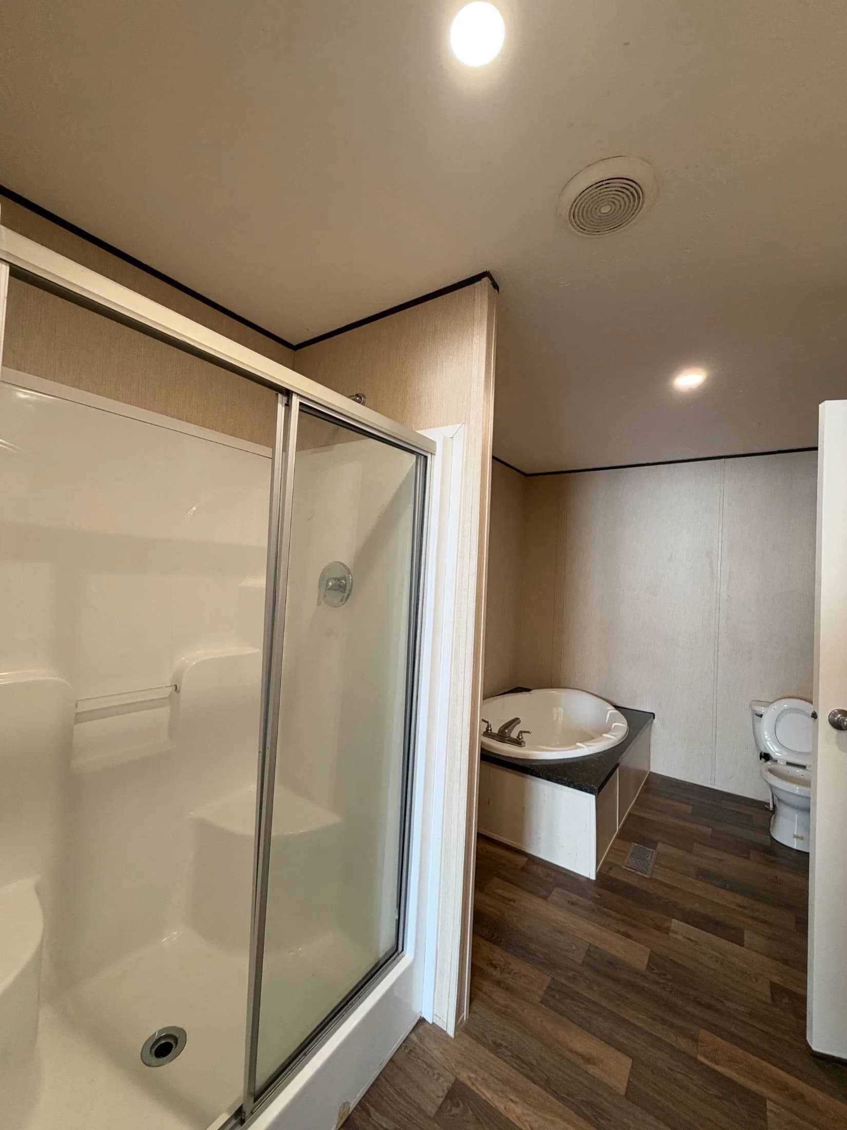 Hamilton (repo)  home features