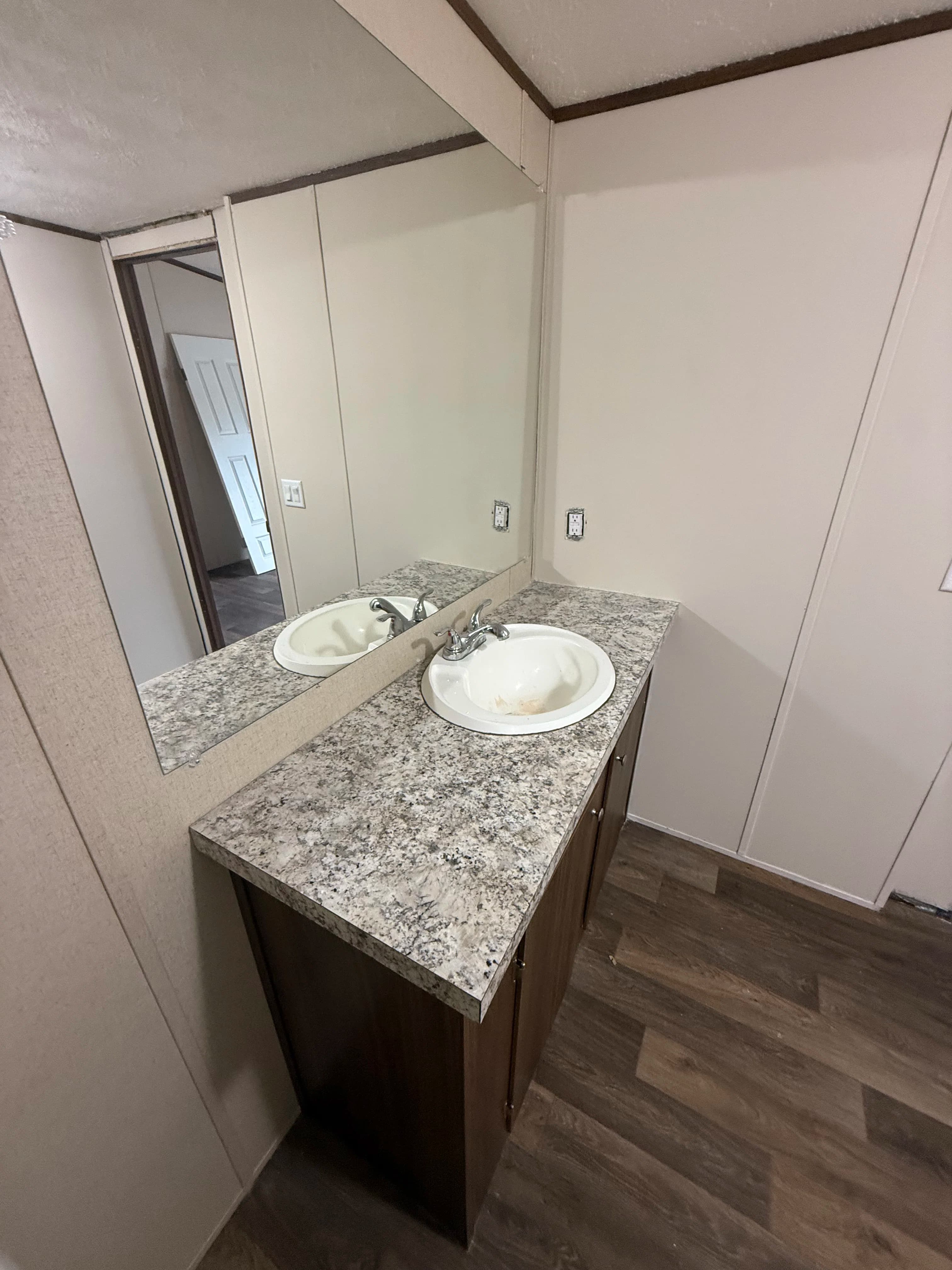 Triumph (repo)  home features