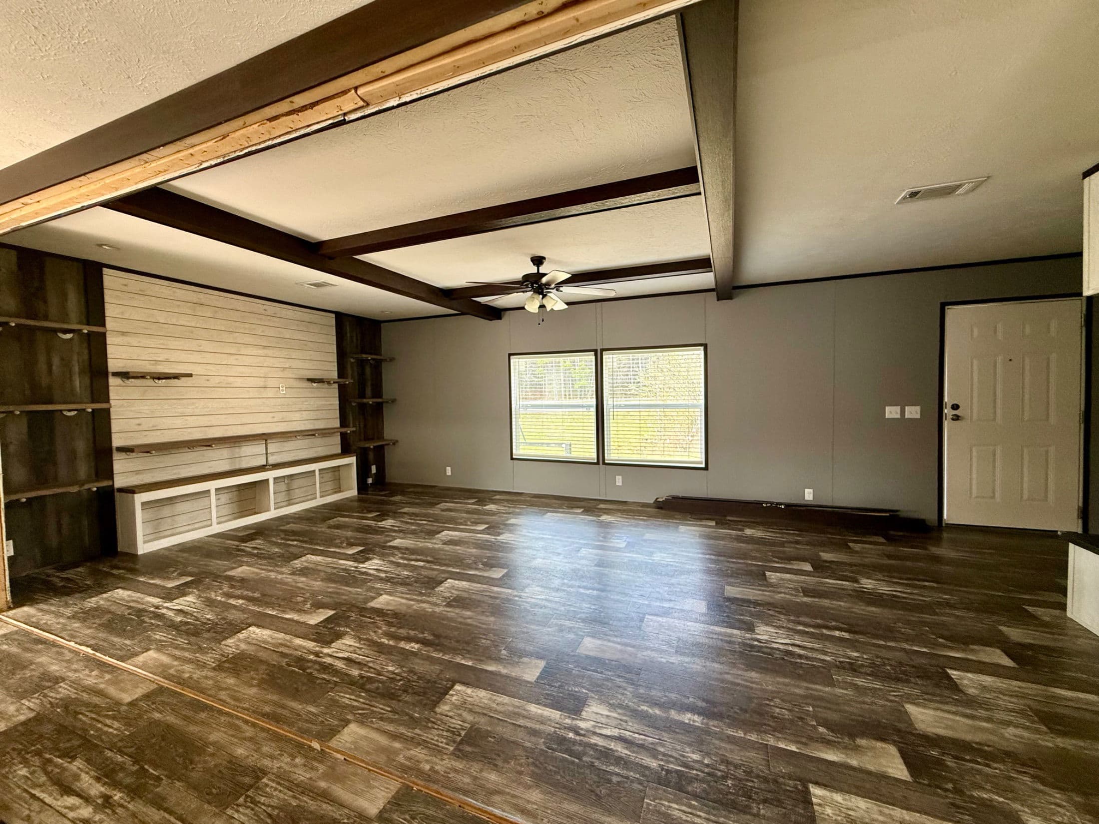 S.e. shoreline 2020   home features