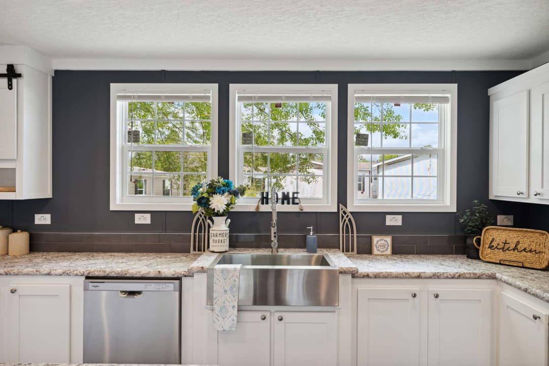 The aaron kitchen home features