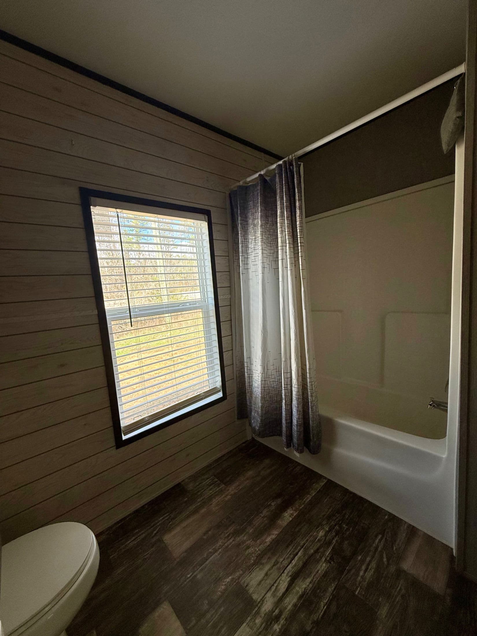 S.e. shoreline 2020   home features