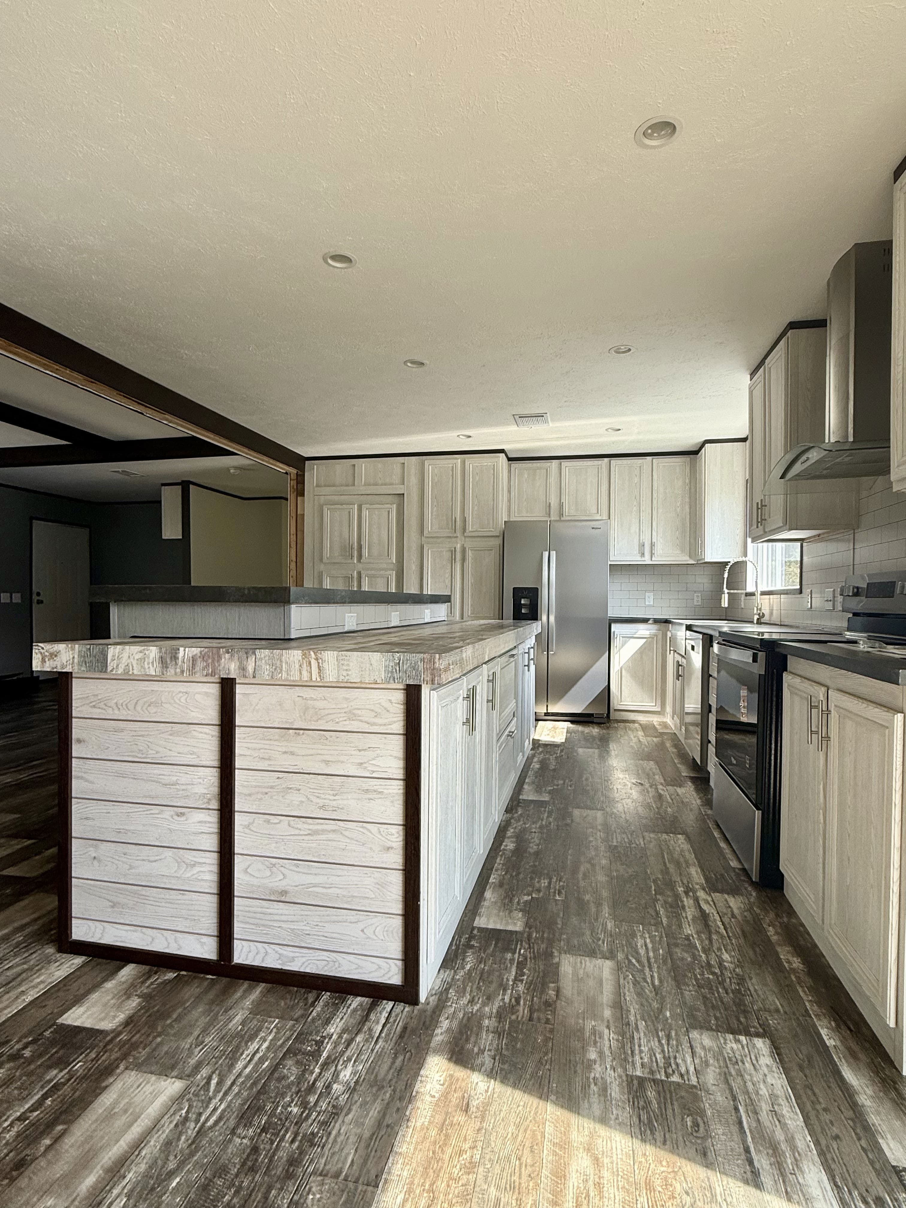 S.e. shoreline 2020  hero home features